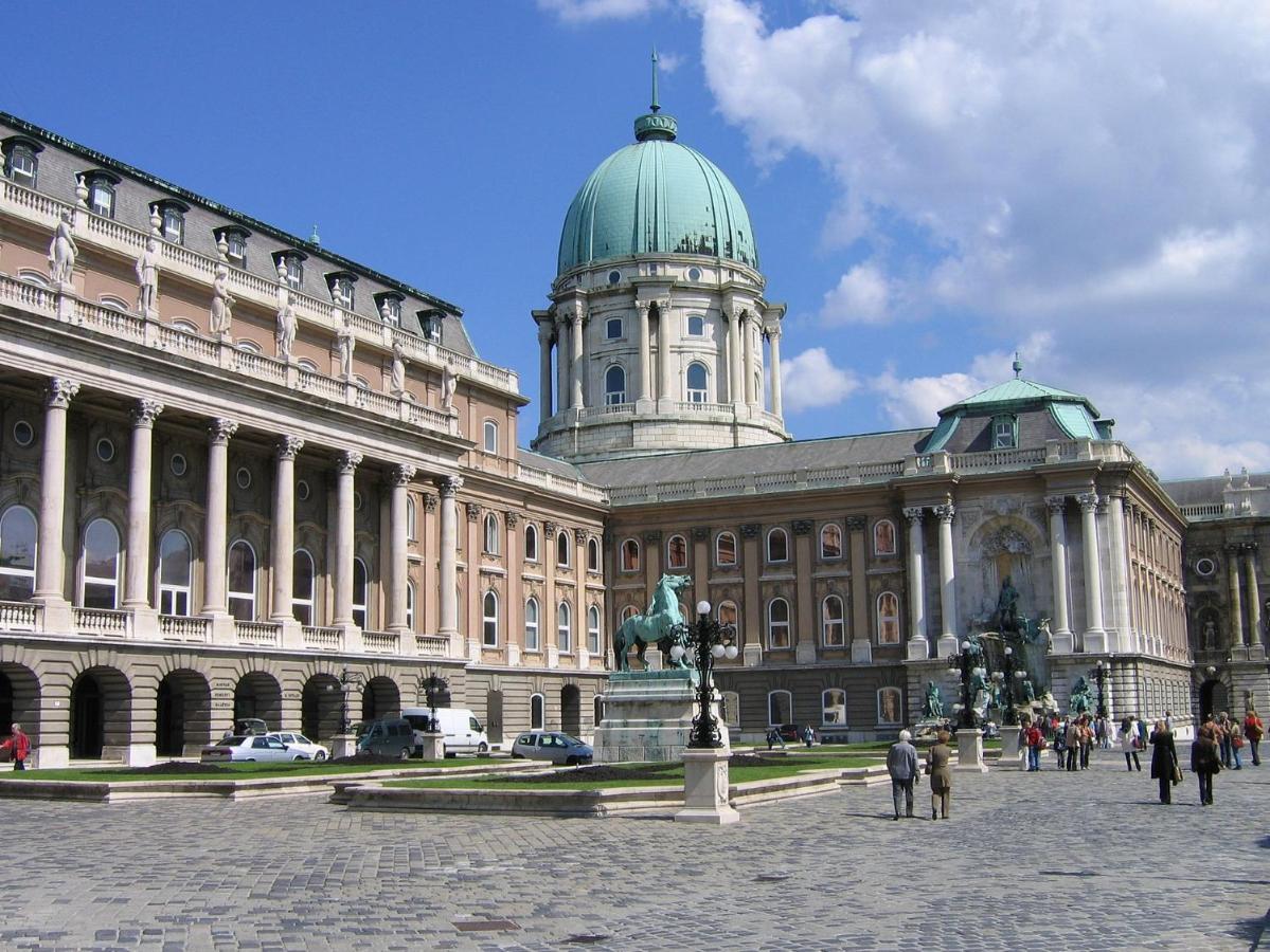 Premium Buda Castle Apartment Budapesta Exterior foto